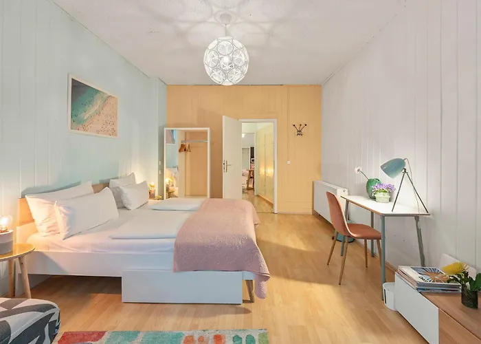 Holiday 33 Apartment S-Bahn Schönhauser Allee